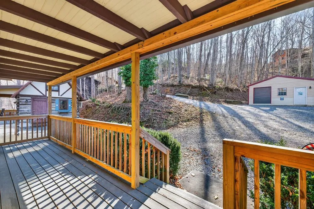 124 Mount Mariah Road Topton, NC 28781