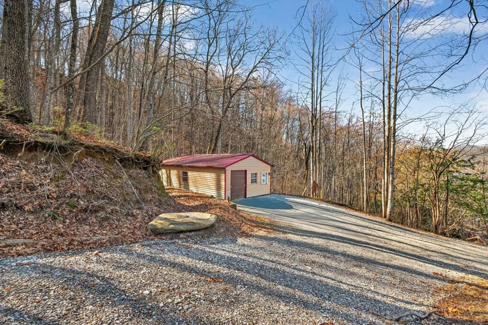 124 Mount Mariah Road Topton, NC 28781