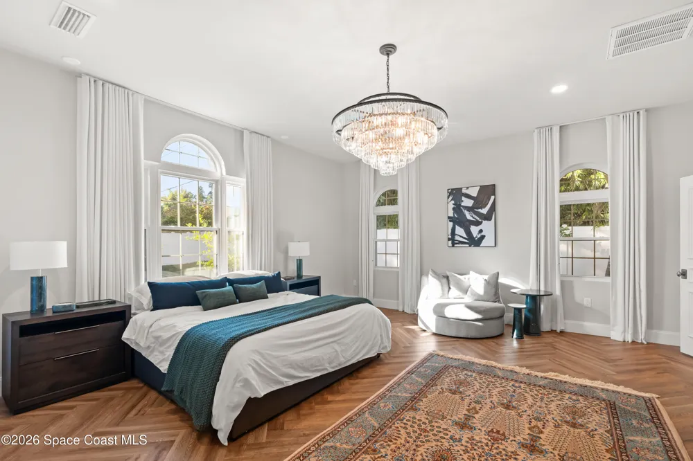 1591 Cardinal Court Winter Park, FL 32789
