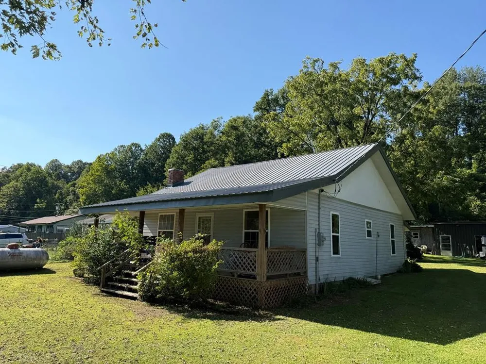 110 Fisher Street Andrews, NC 28901
