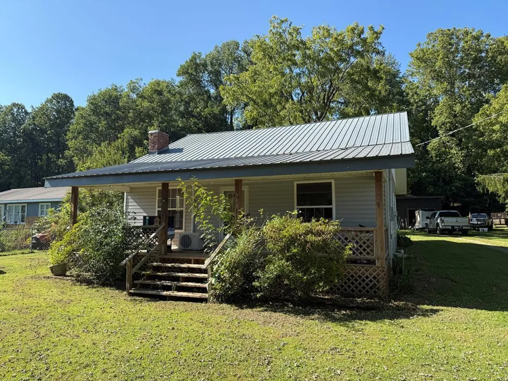 110 Fisher Street Andrews, NC 28901