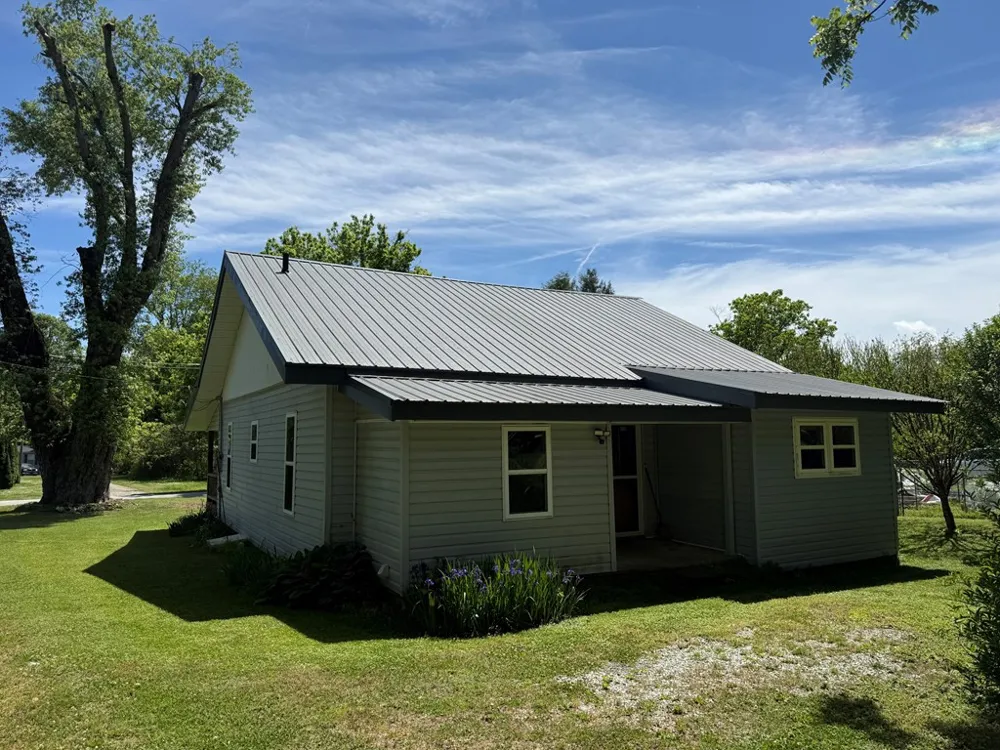 110 Fisher Street Andrews, NC 28901