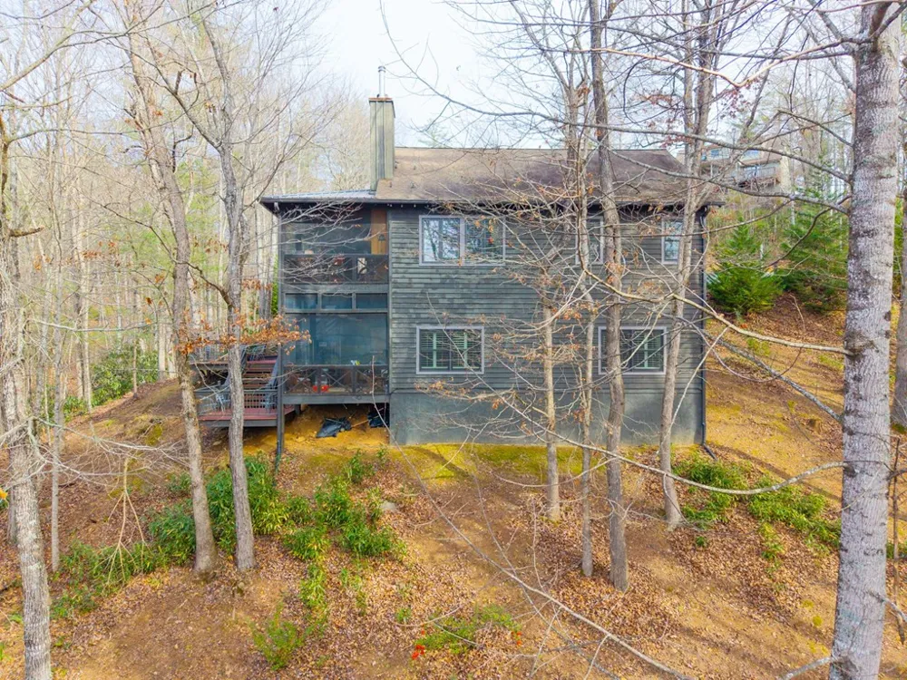 56 Cross Creek Trail Robbinsville, NC 28771