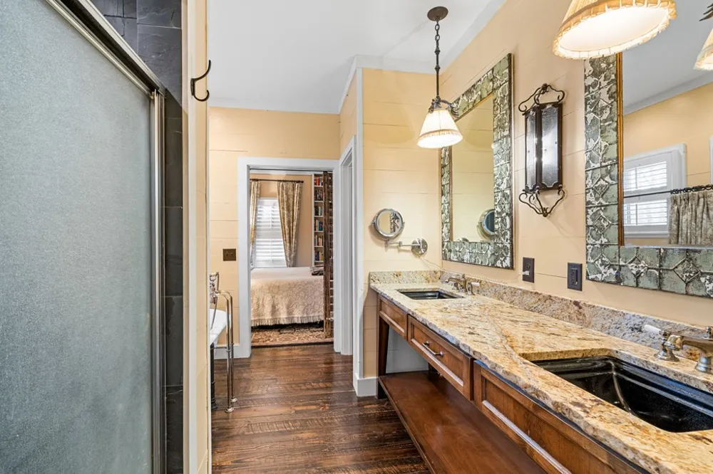56 Cross Creek Trail Robbinsville, NC 28771