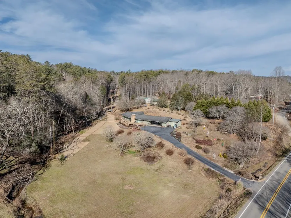 3717 NC Highway 141 Marble, NC 28905