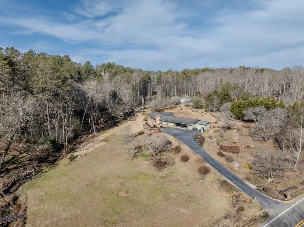 3717 NC Highway 141 Marble, NC 28905