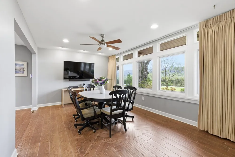 6203 Airport Road Andrews, NC 28901