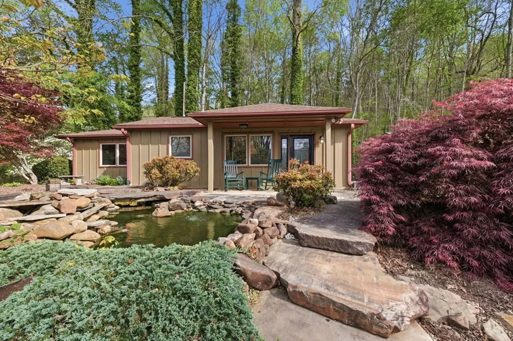 6203 Airport Road Andrews, NC 28901