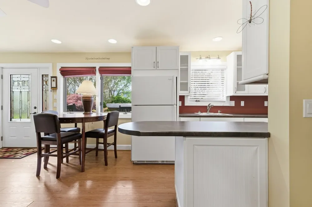 6203 Airport Road Andrews, NC 28901