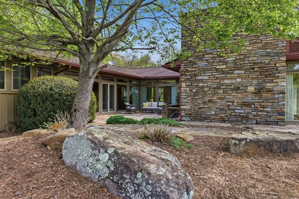 6203 Airport Road Andrews, NC 28901