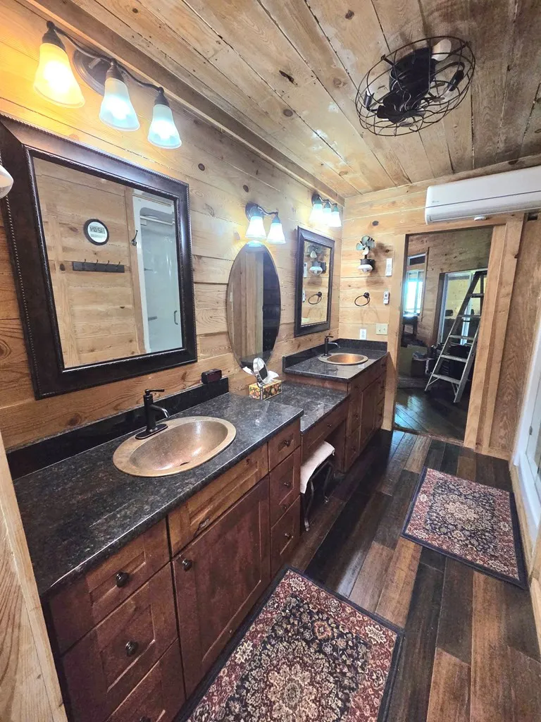 795 Porterfield Gap Road Robbinsville, NC 28771