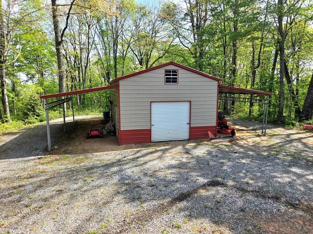 795 Porterfield Gap Road Robbinsville, NC 28771