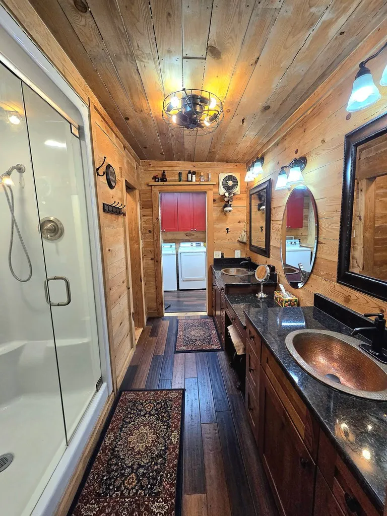 795 Porterfield Gap Road Robbinsville, NC 28771