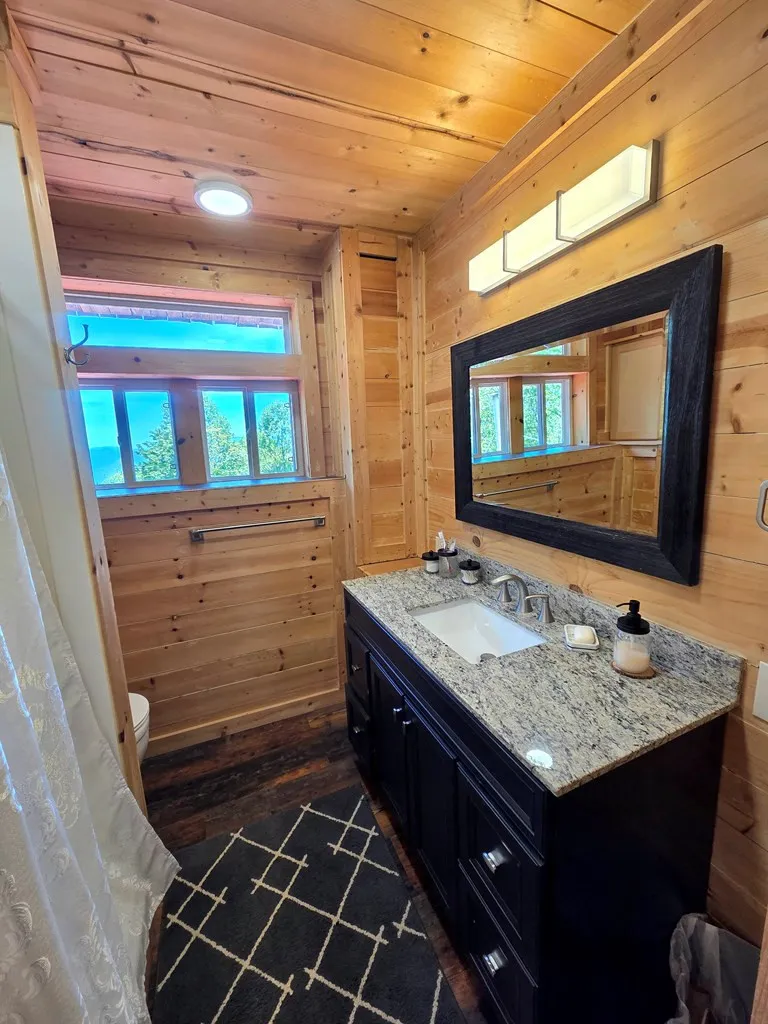 795 Porterfield Gap Road Robbinsville, NC 28771
