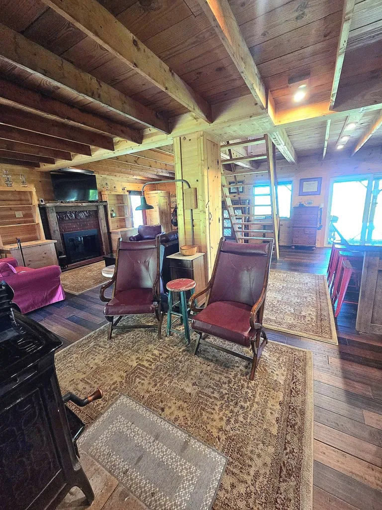 795 Porterfield Gap Road Robbinsville, NC 28771