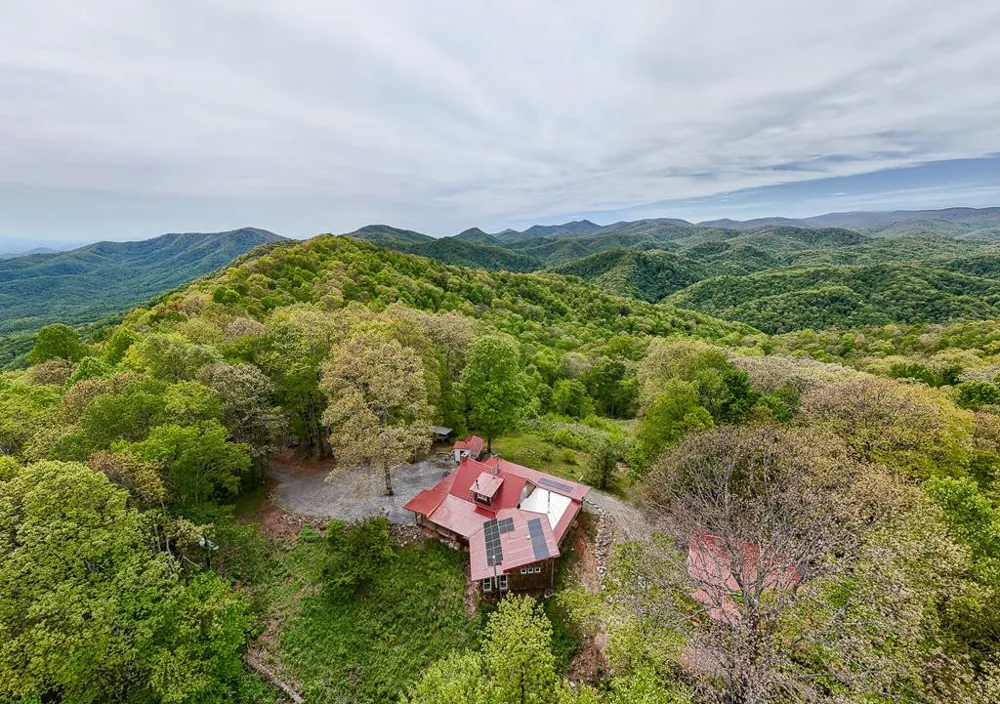 795 Porterfield Gap Road Robbinsville, NC 28771