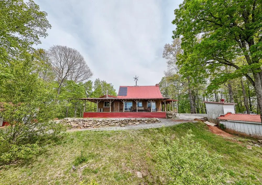 795 Porterfield Gap Road Robbinsville, NC 28771