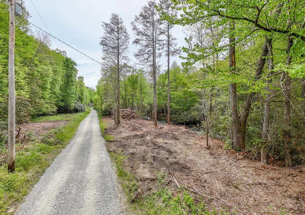 795 Porterfield Gap Road Robbinsville, NC 28771
