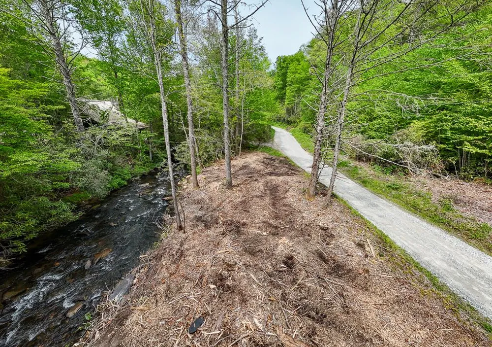 795 Porterfield Gap Road Robbinsville, NC 28771