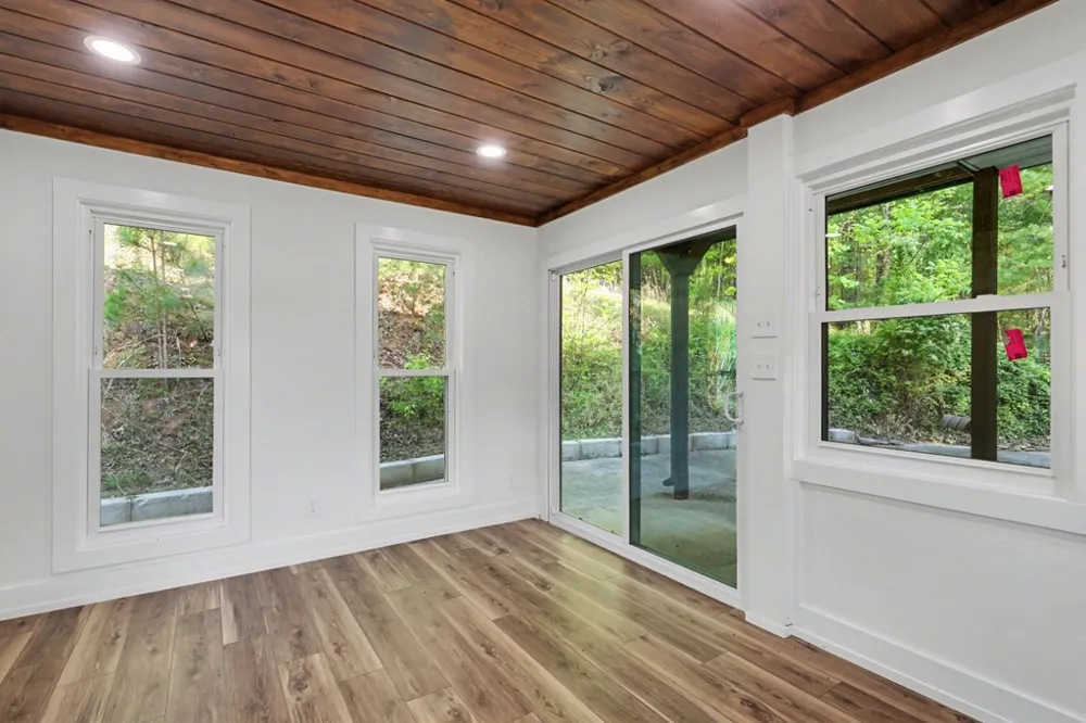 233 Bradshaw Road Hiawassee, GA 30546