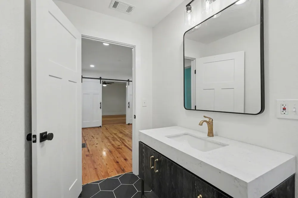 233 Bradshaw Road Hiawassee, GA 30546