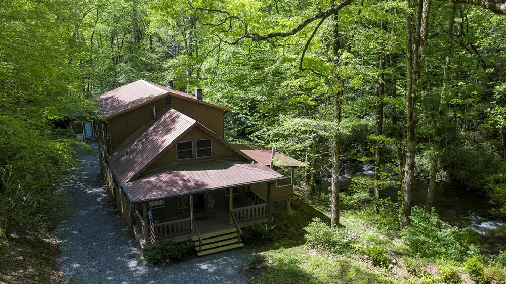 4700 W Buffalo Road Robbinsville, NC 28771