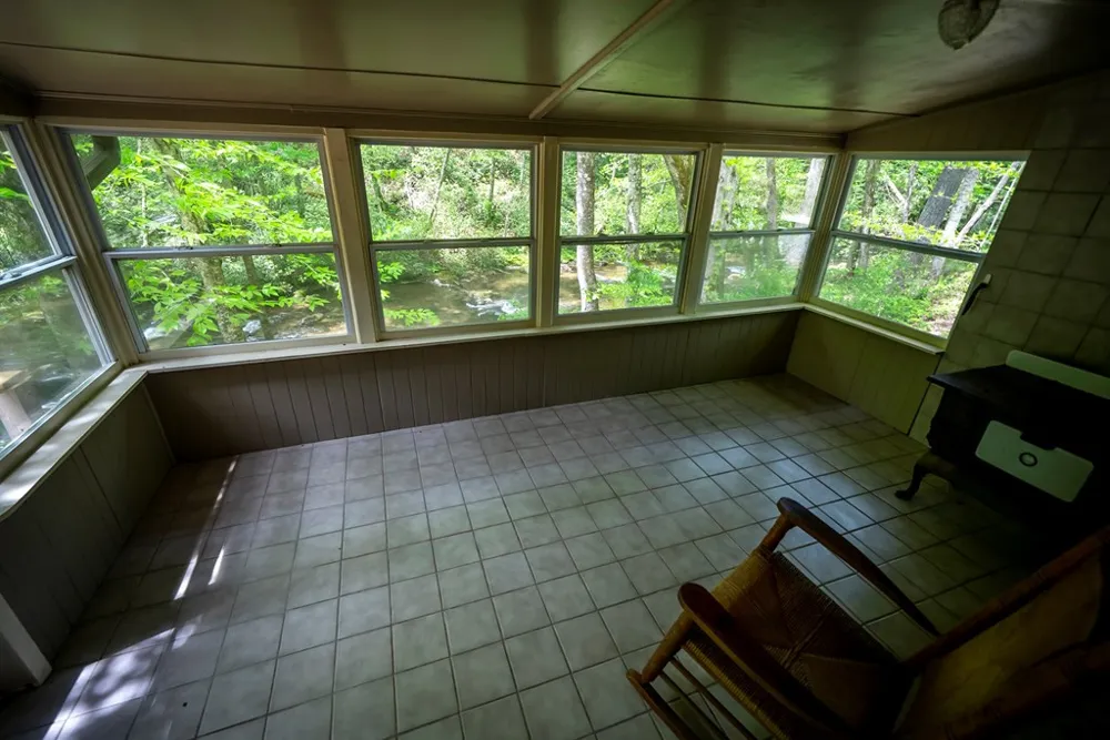 4700 W Buffalo Road Robbinsville, NC 28771