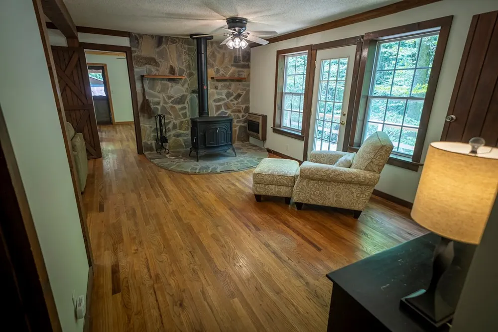4700 W Buffalo Road Robbinsville, NC 28771