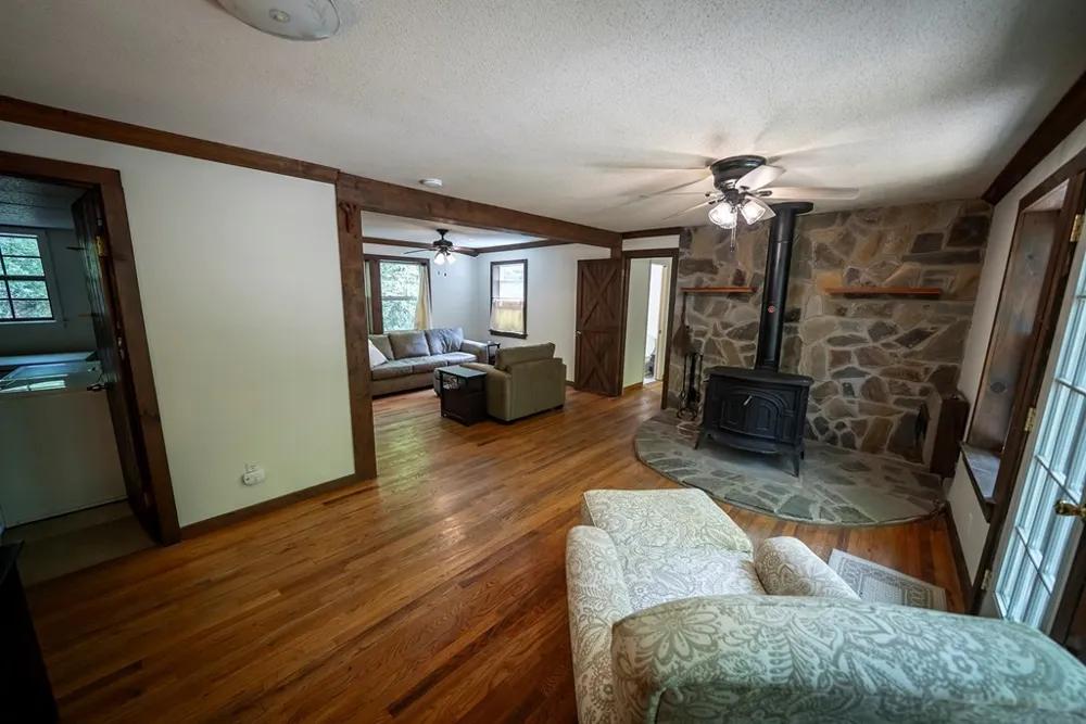4700 W Buffalo Road Robbinsville, NC 28771