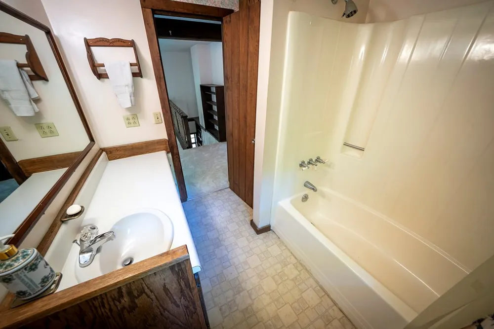 4700 W Buffalo Road Robbinsville, NC 28771