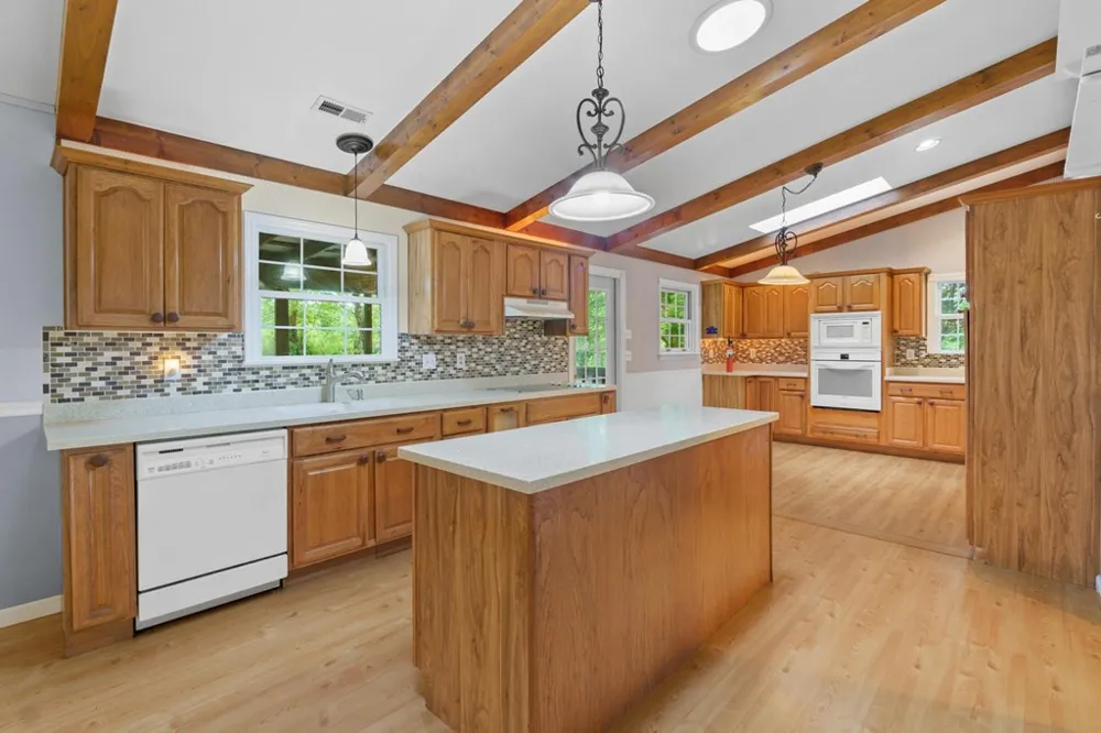 59 Tusquittee Creek Lane Hayesville, NC 28904