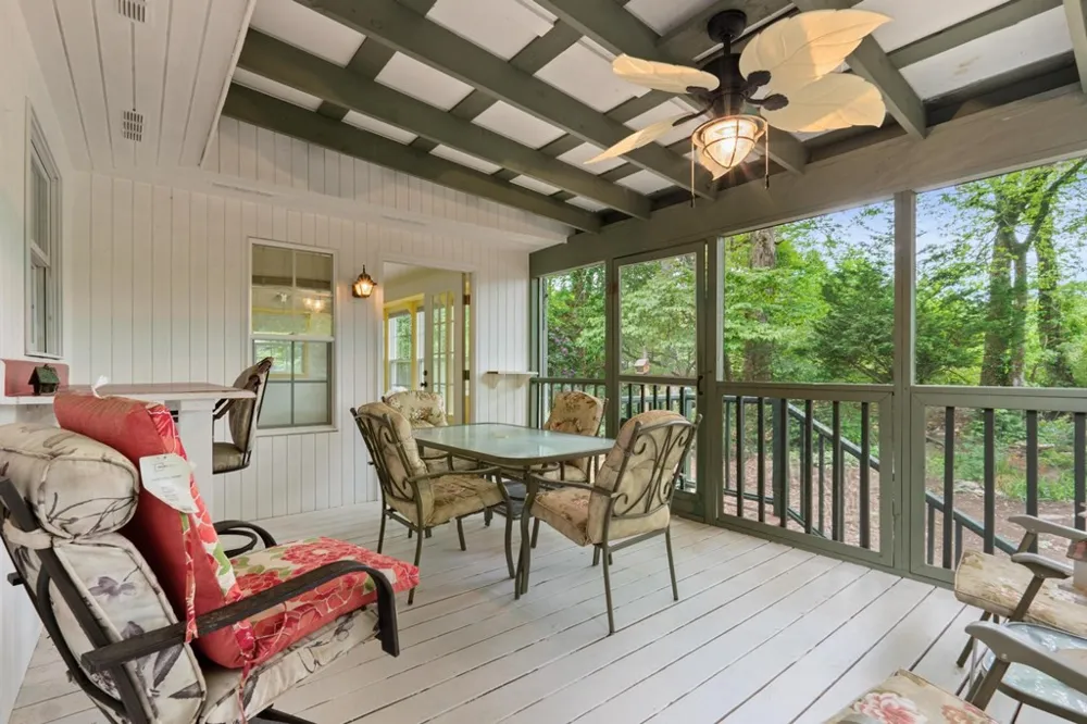 59 Tusquittee Creek Lane Hayesville, NC 28904