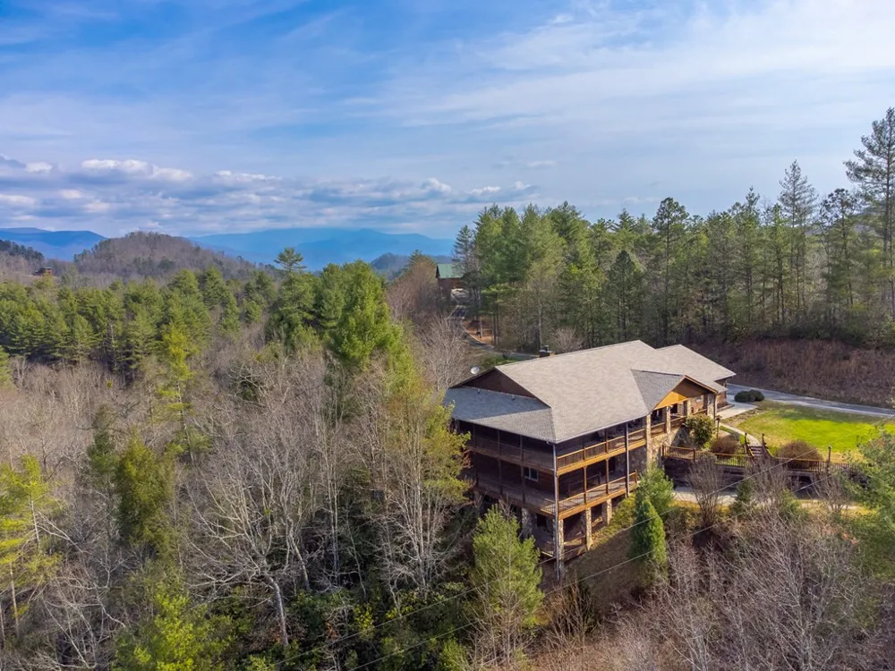 750 Double Springs Drive Almond, NC 28702