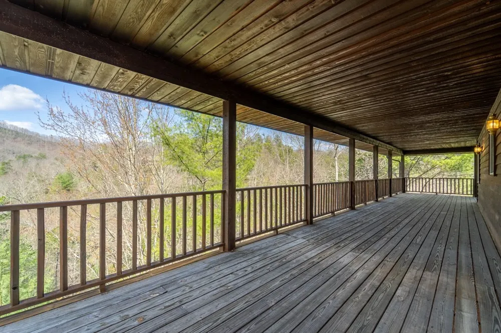 750 Double Springs Drive Almond, NC 28702