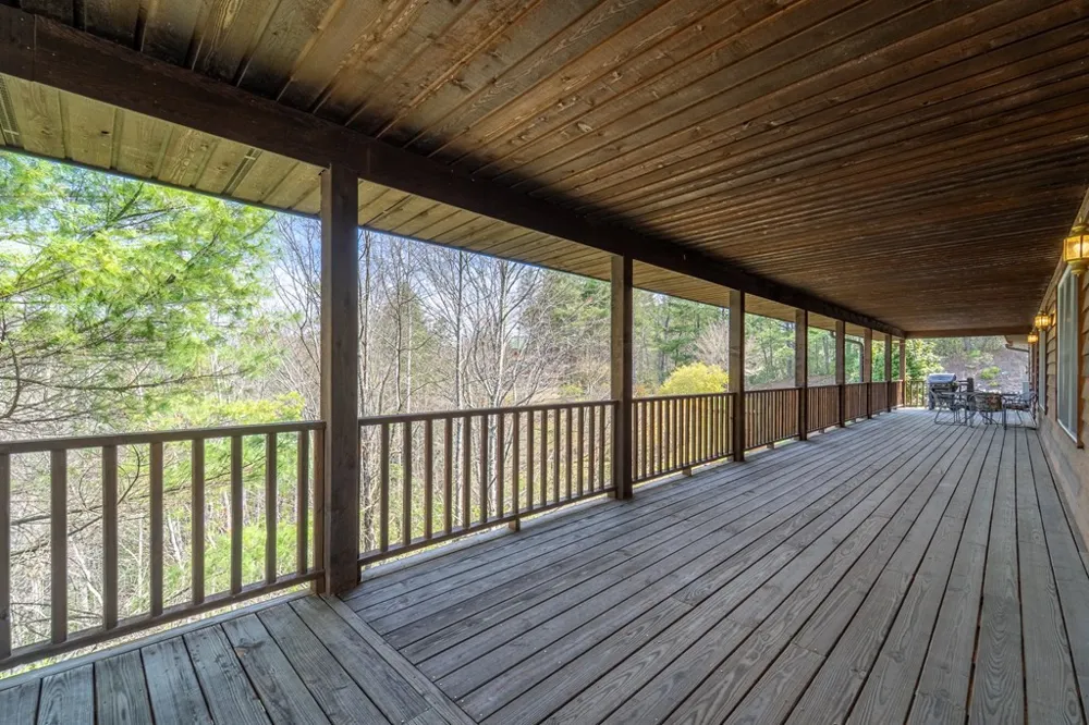 750 Double Springs Drive Almond, NC 28702