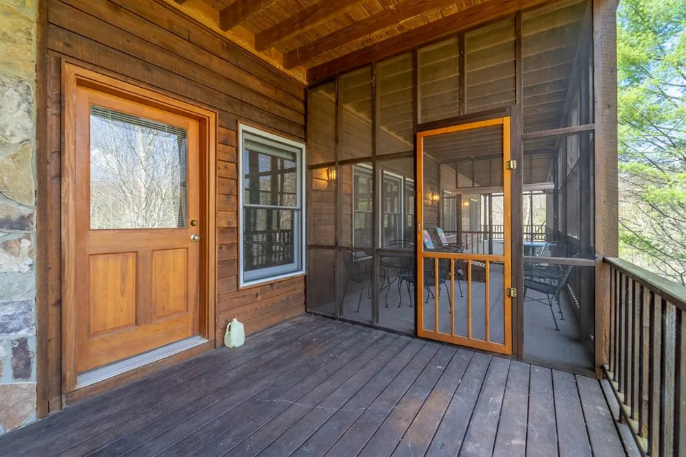 750 Double Springs Drive Almond, NC 28702