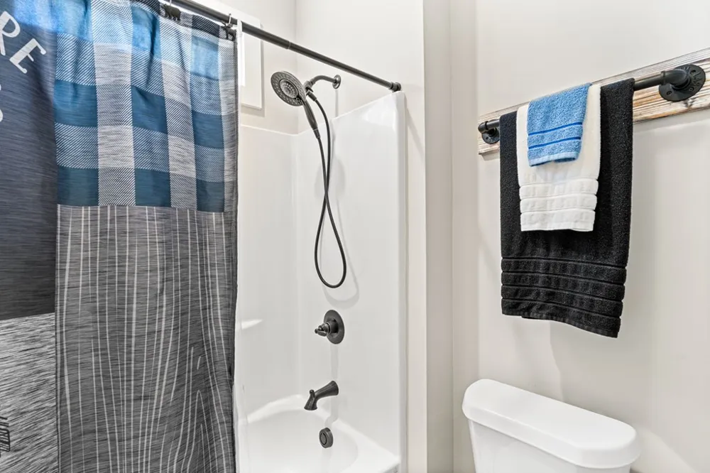 193 Mountain Harbour Drive Hayesville, NC 28904
