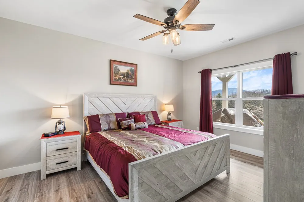 193 Mountain Harbour Drive Hayesville, NC 28904