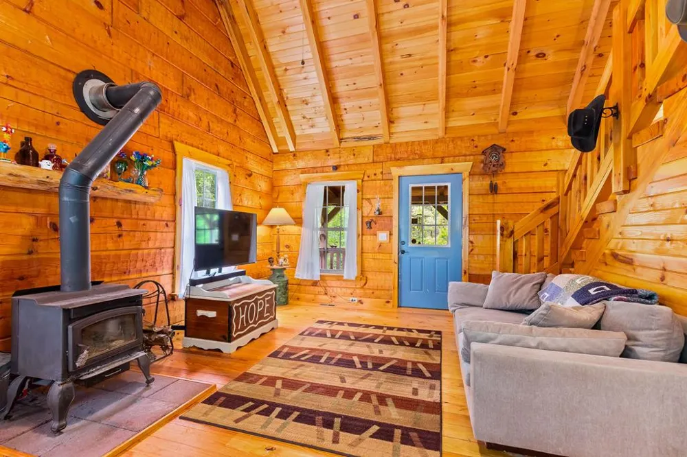1374 Long Branch Road Marble, NC 28905