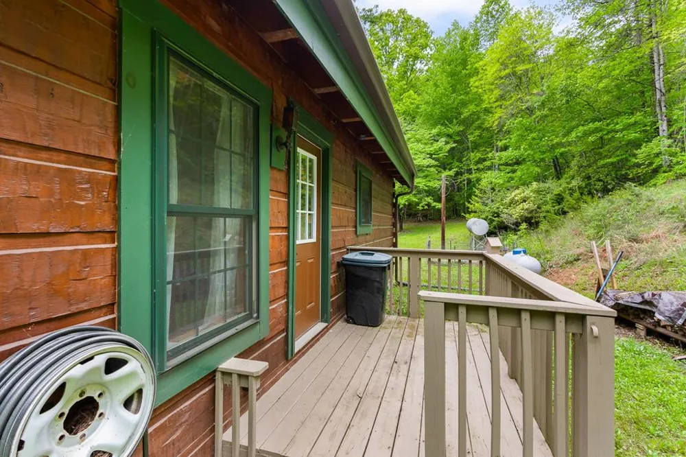 1374 Long Branch Road Marble, NC 28905