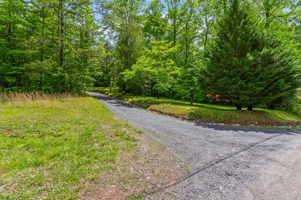 1374 Long Branch Road Marble, NC 28905