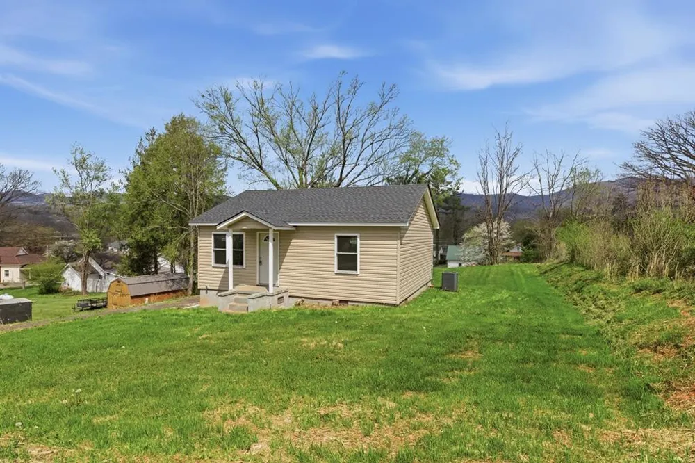 39 Justus Andrews, NC 28901