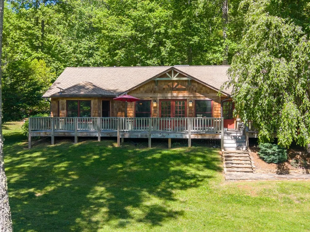 34 Shane Laughter Robbinsville, NC 28771