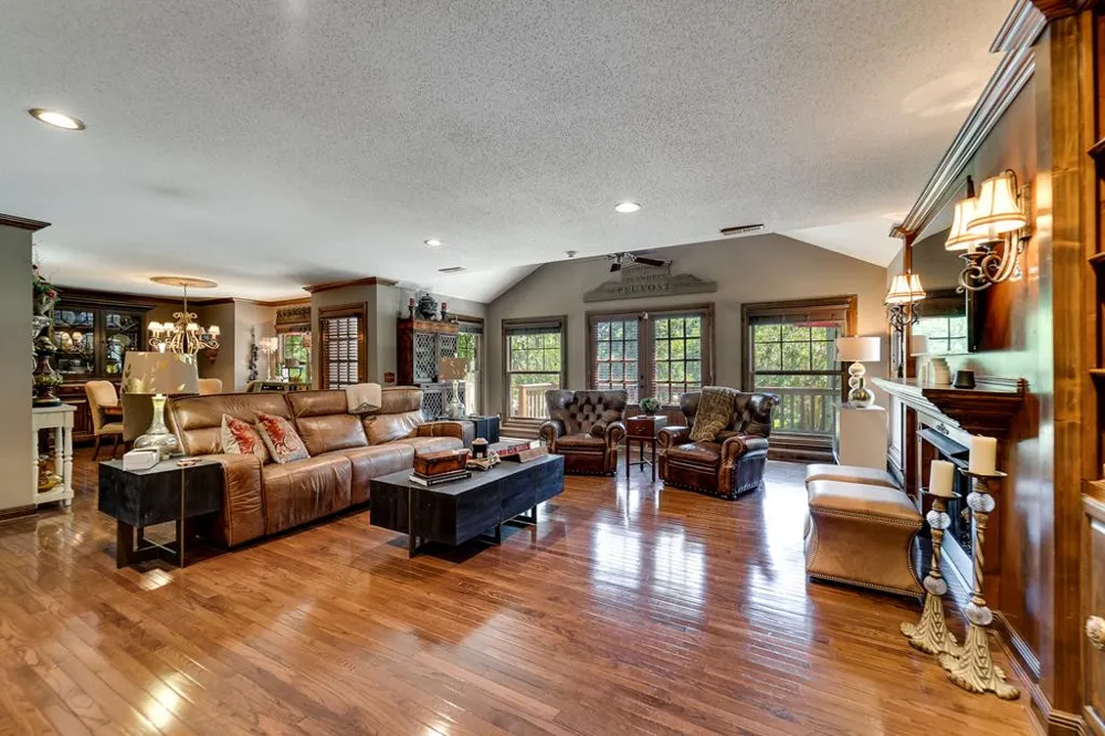 34 Shane Laughter Robbinsville, NC 28771