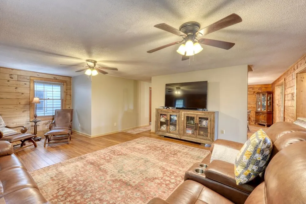 477 Little Snowbird Trail Marble, NC 28905