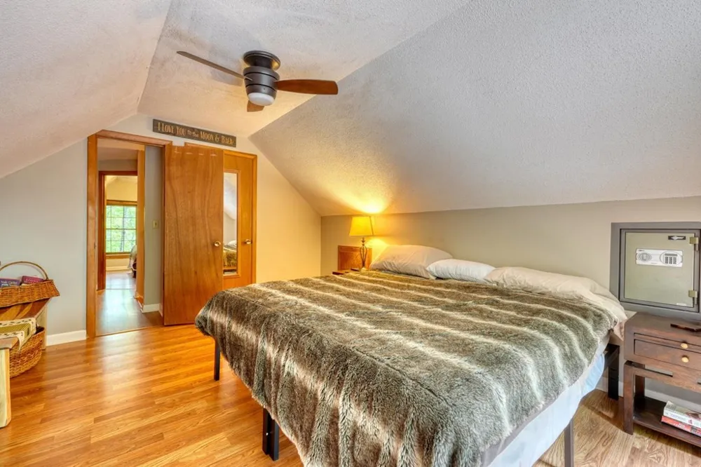 477 Little Snowbird Trail Marble, NC 28905