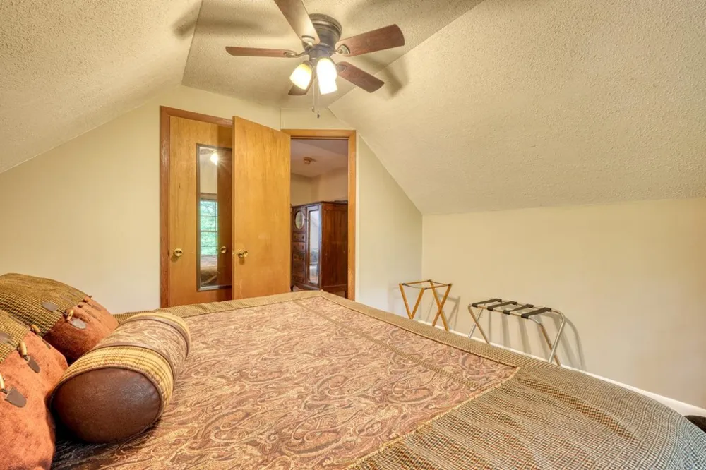 477 Little Snowbird Trail Marble, NC 28905