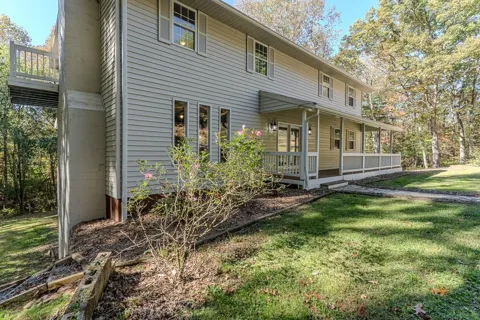 294 Sunnyside Lane
