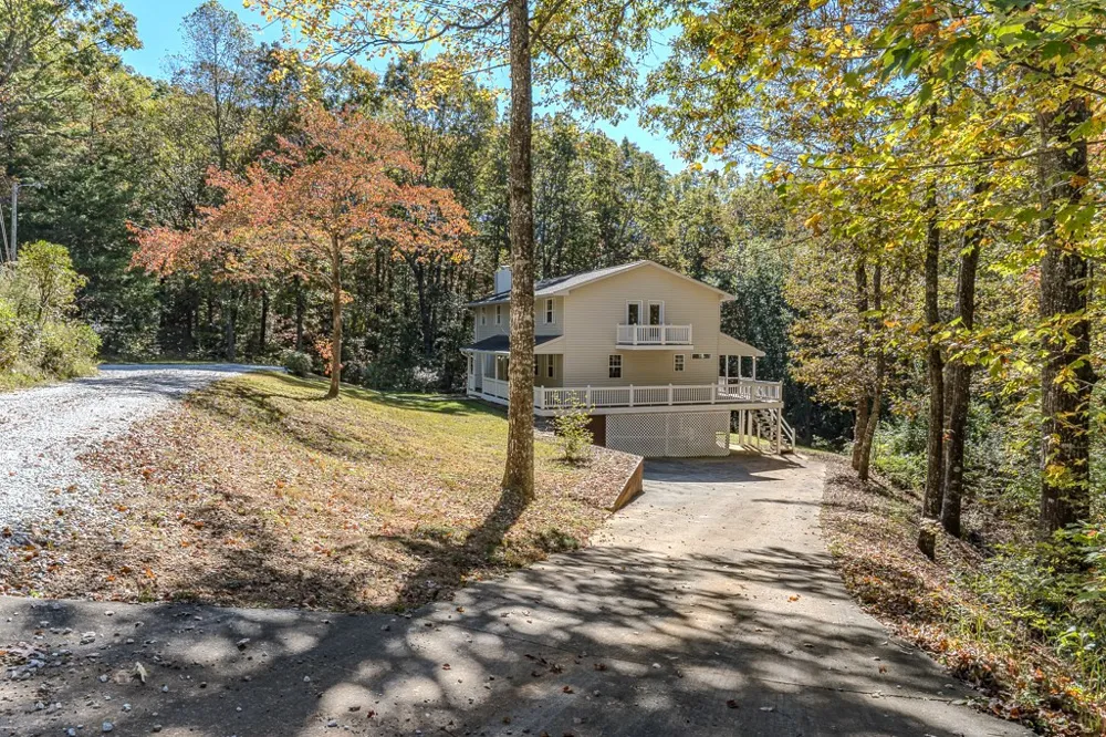 294 Sunnyside Lane Marble, NC 28905