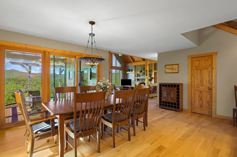 167 Wild Orchid Trail Bryson City, NC 28713